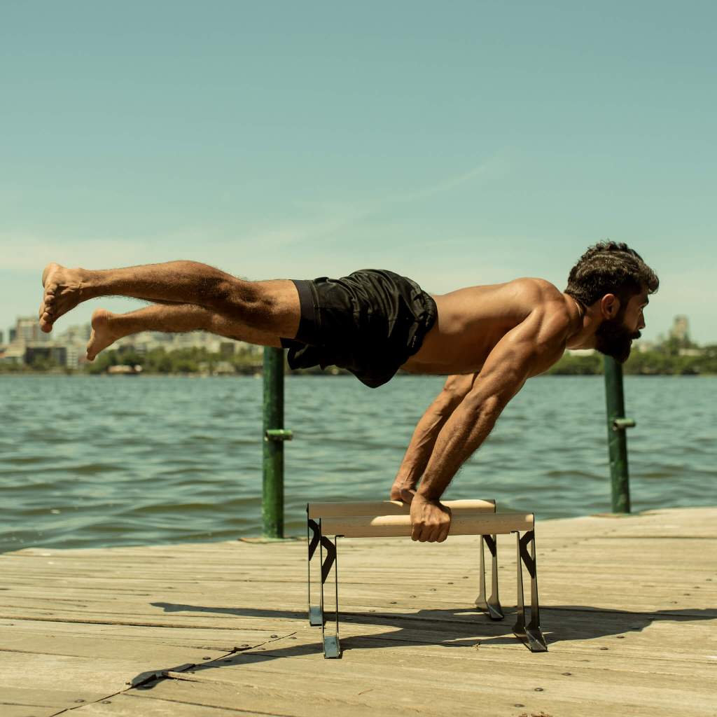 Wooden Parallettes With Ergonomic Wooden Handle